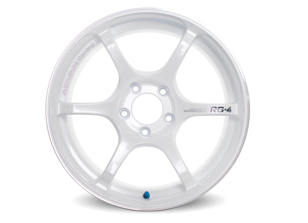 Advan RG-4 - 17x9 +35 / 17x10 +35 / 5x114.3 - Racing White