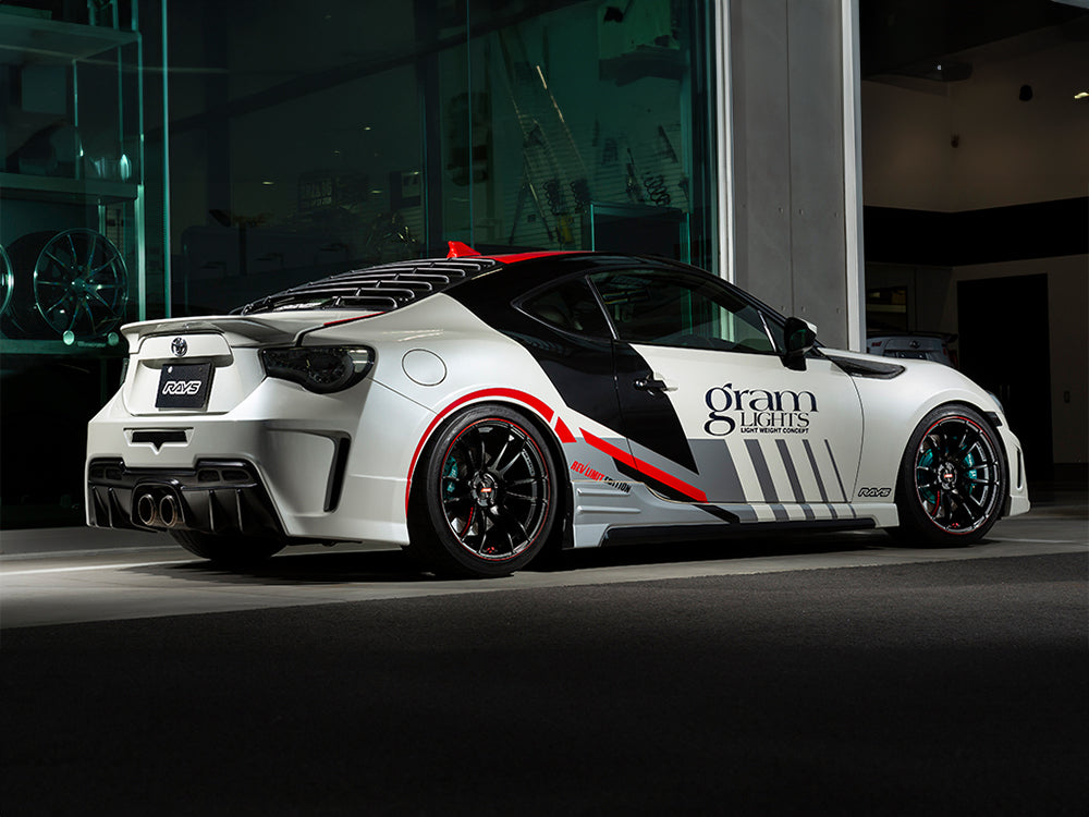 Gram Lights 57Xtreme Rev Limit Edition - 18