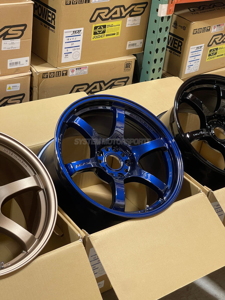 Gram Lights 57DR - 18x9.5 / +38 / 5x114.3 - Eternal Blue Pearl