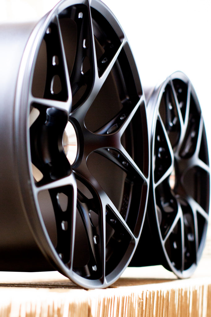 BBS FI-R EVO - 20x9.5 / 21x12 / Centerlock (Porsche 992 GT3