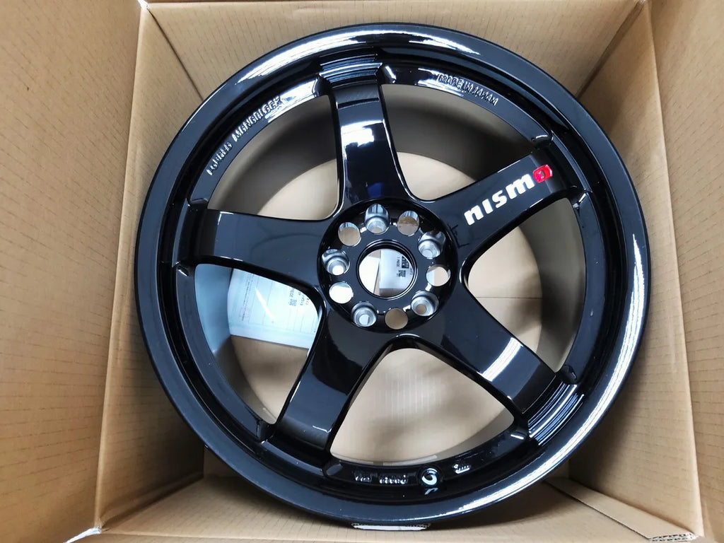 Nismo LMGT4 18