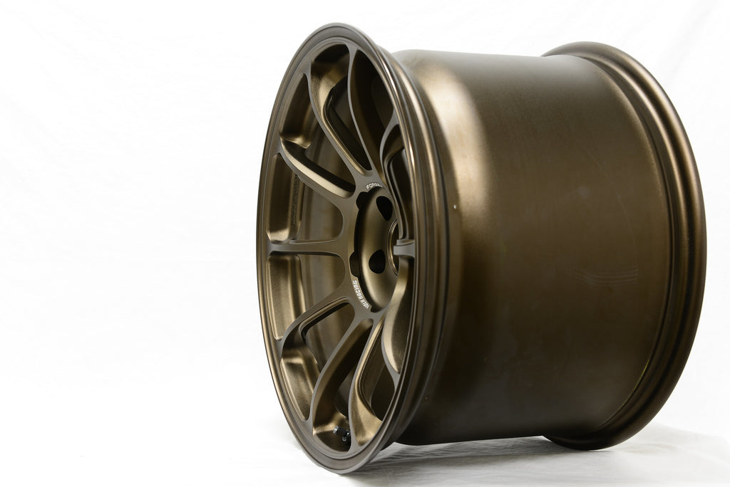 Volk Racing ZE40 - 19x9.5 +22 / 19x10.5 +35 / 5x112 - Bronze (A9x