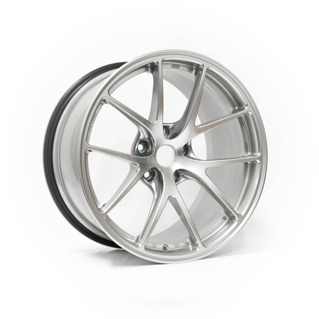 BBS RI-A - 18x10.5 / +22 / 5x120 - Diamond Silver (Aggressive E90