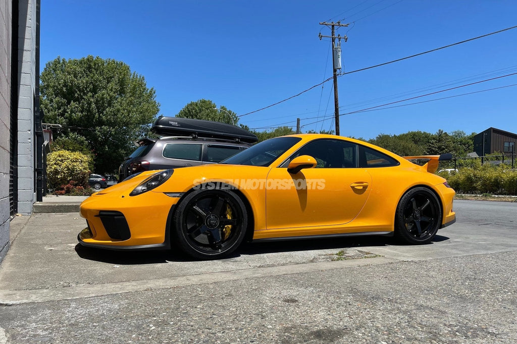 Porsche 991 GT3 Special Batch Advan GT in 20" Sizing