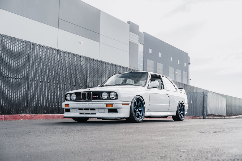 BMW E30 M3 ON Mag Blue RAYS VOLK TE37SL IN 17X8.5 +15 5X120