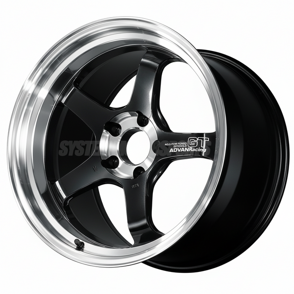 Advan Racing GT Beyond-R - 18x8.5 / +37 / 5x114.3 - Diamond Cut