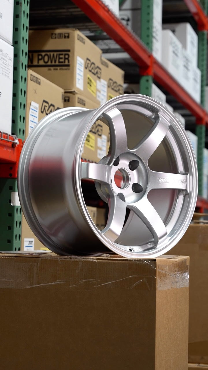 Volk Racing @rayswheelsusa TE37 Saga S-Plus 💎 Shown here in an 18x10 / 18x11 5x112 in Diamond Silver made to fit BMW ...