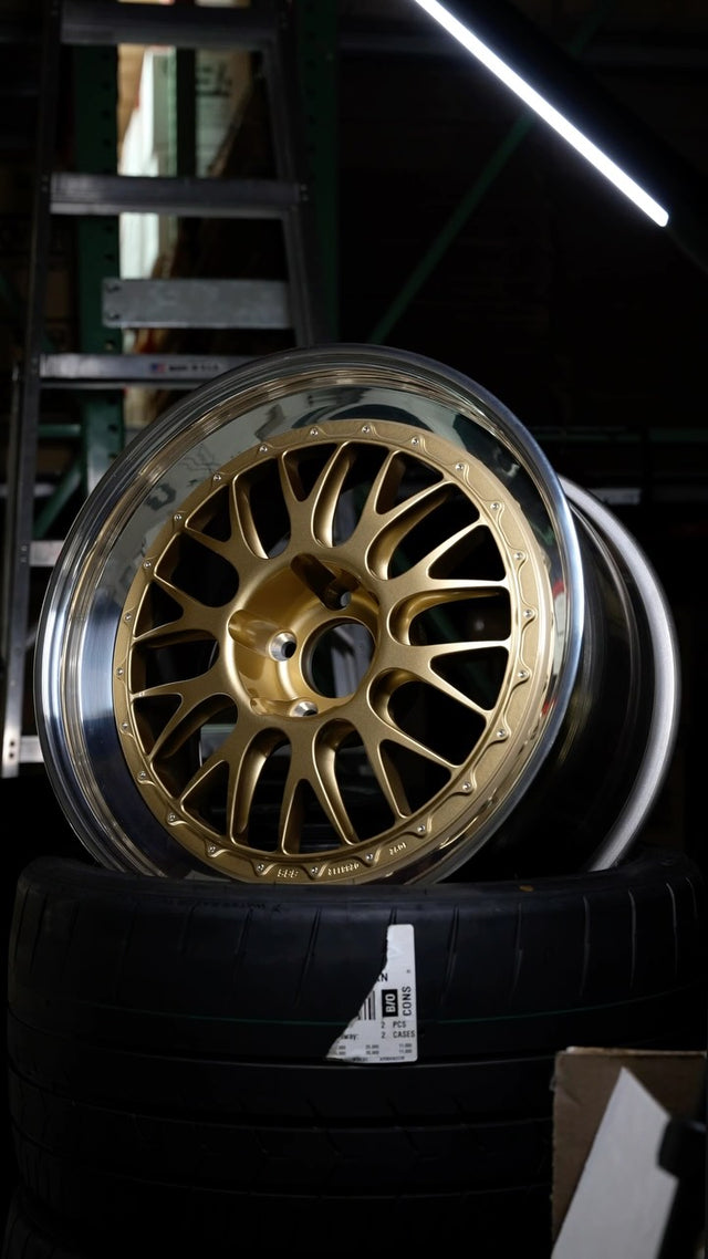 🏆 Still the benchmark after all these years. BBS Motorsport E88 19” in gold built for BMW F8X M3/M4/M2! With open rac...