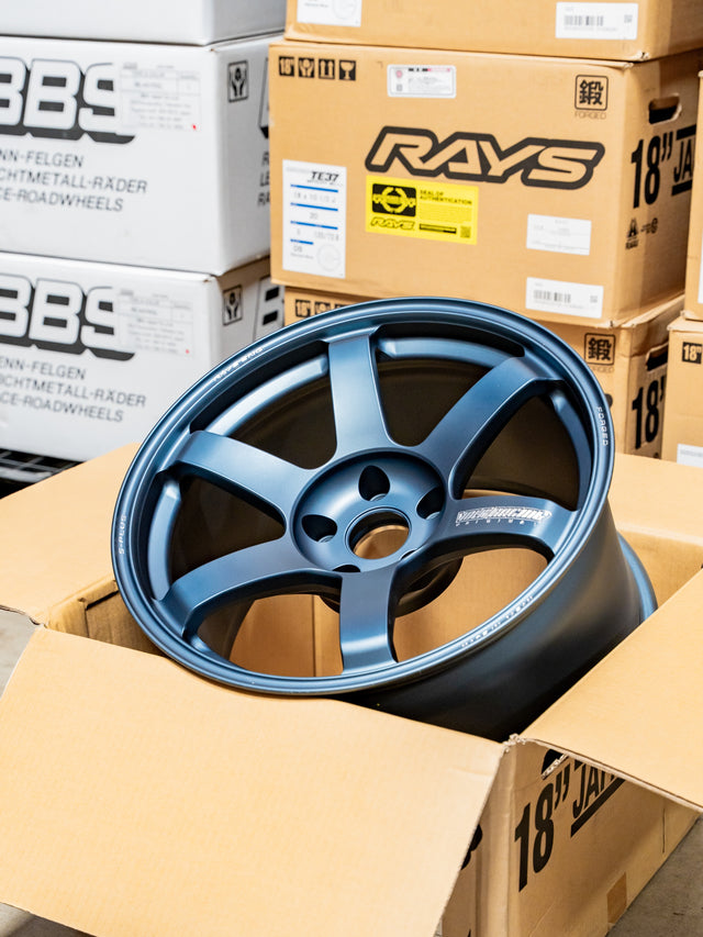 Showcasing @rayswheelsusa Volk Racing TE37 Saga S-Plus in OP2 special ordered Matte Blue Gunmetal! This specific set ...