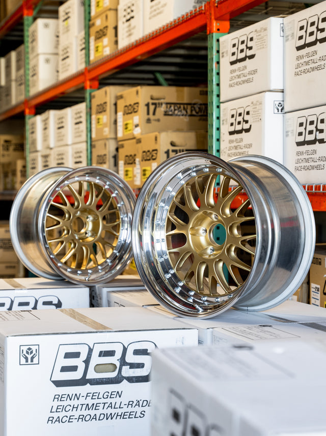 All the lip! 👀 JDM bolt-pattern race-pocketed BBS E88 - Outside mount with 100% factory hardware. This is the way. Ne...